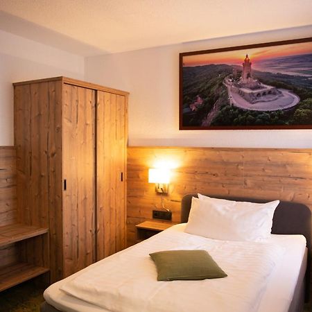 Hotel Friedchen Mit Eigener Fleischerei Artern Ngoại thất bức ảnh