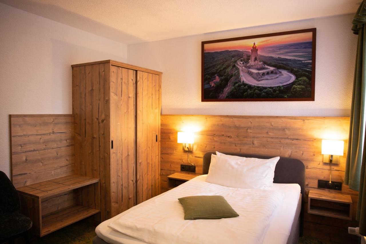 Hotel Friedchen Mit Eigener Fleischerei Artern Ngoại thất bức ảnh
