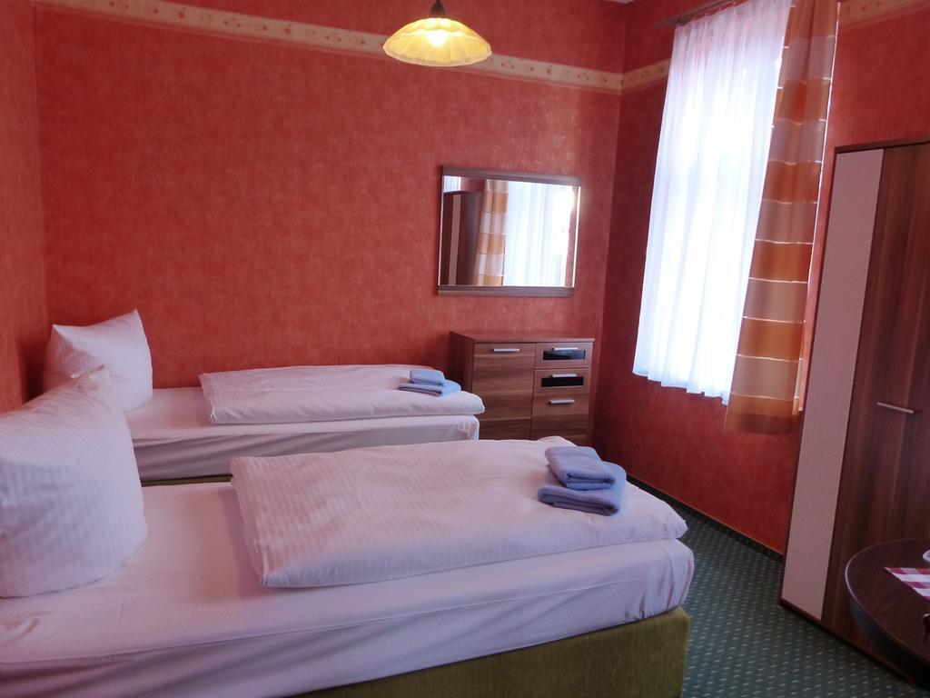 Hotel Friedchen Mit Eigener Fleischerei Artern Phòng bức ảnh