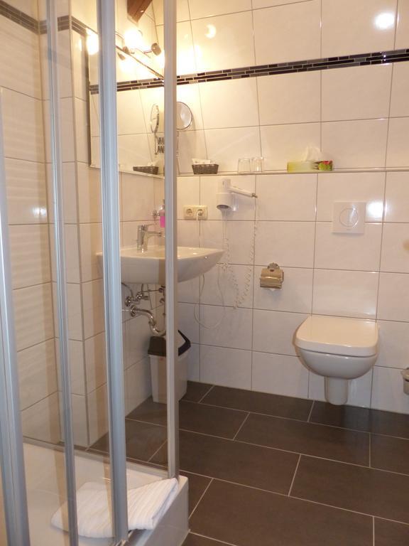 Hotel Friedchen Mit Eigener Fleischerei Artern Ngoại thất bức ảnh