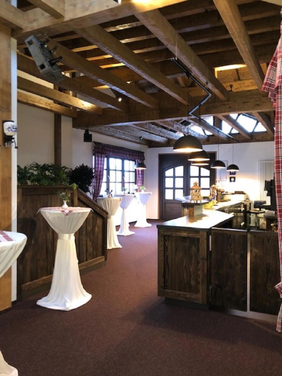 Hotel Friedchen Mit Eigener Fleischerei Artern Ngoại thất bức ảnh